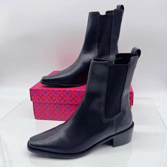 Tory Burch Medallion-Plaque 35mm Chelsea Ankle Boots Black Leather Pull On US 6 - Picture 2 of 13